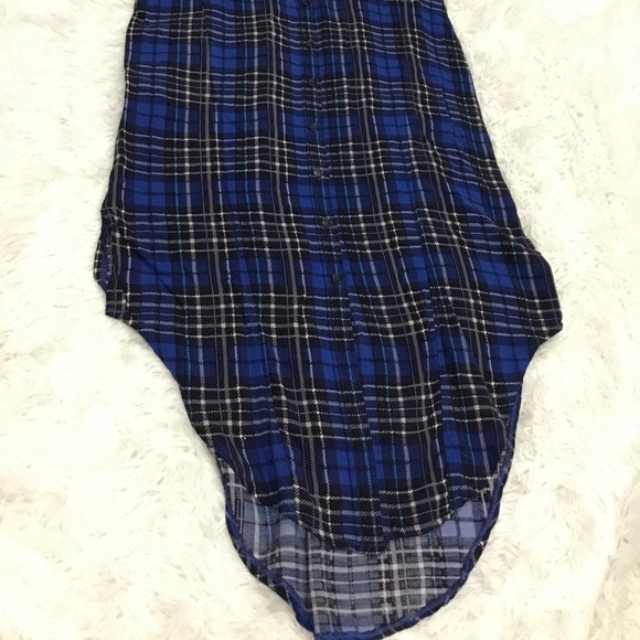 Blue Plaid Sleeveless Dress - Picture 2 of 3